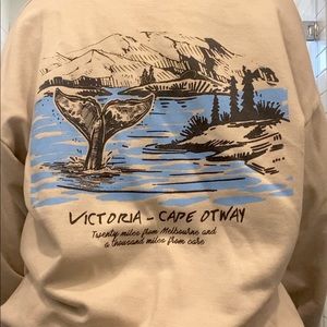 oversized sweatshirt